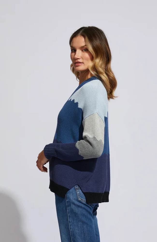 Ziggy Zag V Neck Jumper - Foggy