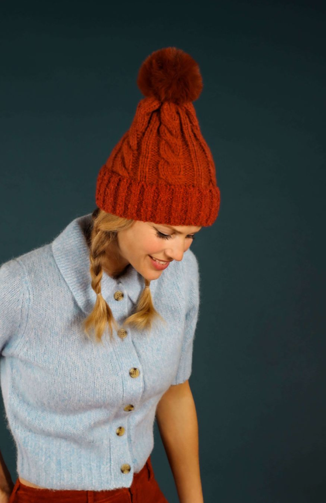 Freya Bobble Hat - Rust