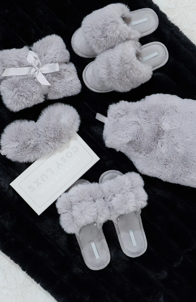 Luxe Pom Pom Slipper - Silver