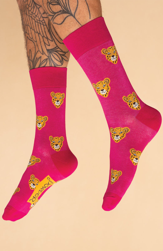 Charming Cheetah Socks - Raspberry