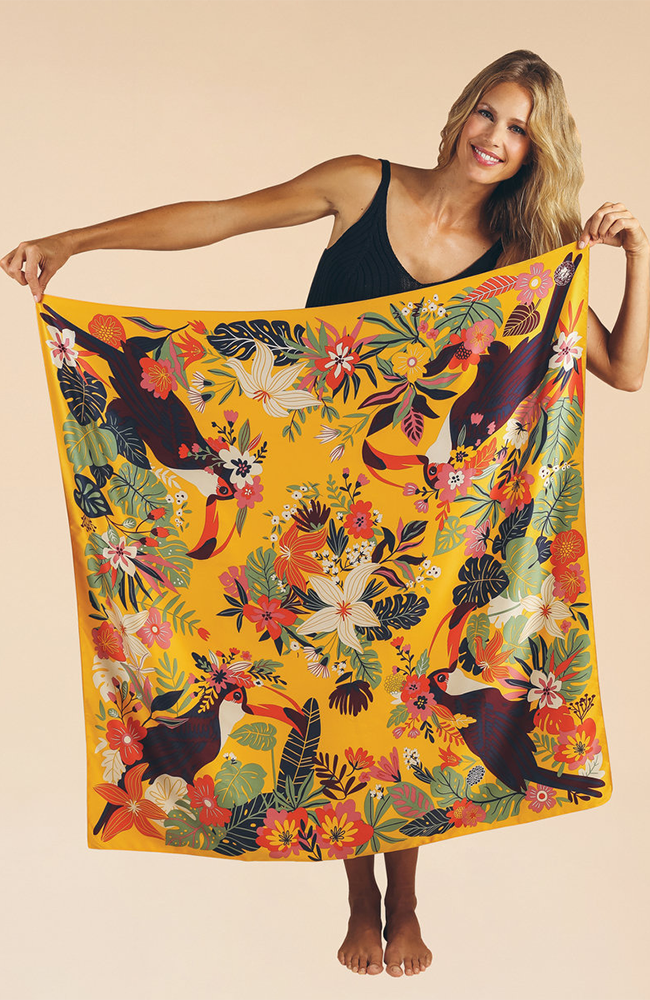 Toucan Satin Square